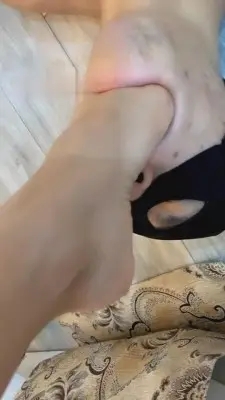 【广西苏老师】羞辱恋足学生狗 G-210718-12 -套路艾彩视频