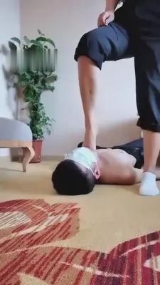 【杳杳小主】脏球鞋玩弄披着人皮的贱狗 G-210727-16 -套路艾彩视频