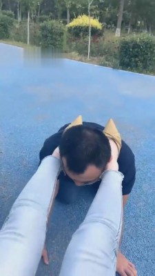 【思诺】户外遛狗公开处刑 bf451 -套路艾彩视频