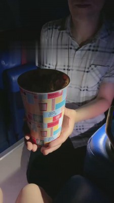 【樱木花椒】伺候主人看电影 bf15441 -套路艾彩视频