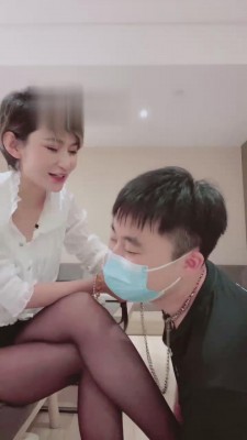 【娜美S】黑丝御姐耳光+圣水虐 bf15977 -套路艾彩视频