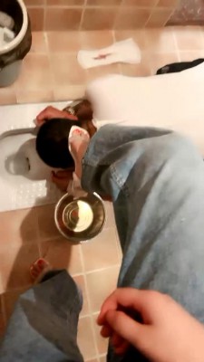 【绯闻王妃】铁笼圈养吃脏东西 bf16127 -套路艾彩视频