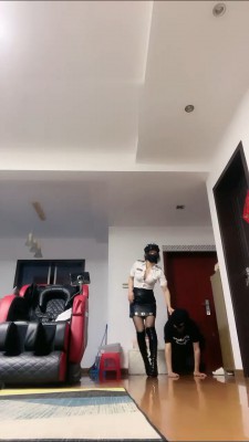 【苏州十三姨】暴打电击小偷 bf16256 -套路艾彩视频