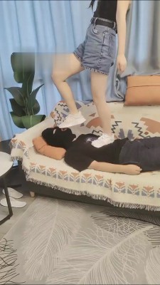 【圆圆S】素人学生主全体重踩踏 bf16424 -套路艾彩视频