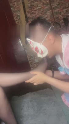 【芸熙】黑丝臭脚羞辱变装奴 bf16552 -套路艾彩视频