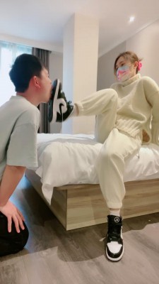 套路直播视频【晨希】AJ小姐姐调狗舔鞋闻脚 bf24322 -套路艾彩视频