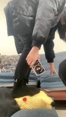 套路直播视频【精神小妹】多位精神小妹原味袜首调 bf24350 -套路艾彩视频
