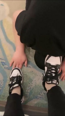 套路直播视频【万一】车模御姐AJ肉丝辱绿帽 bf24601 -套路艾彩视频