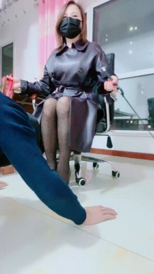套路直播视频【媚朵】高跟黑丝S骑马专场 bf24292 -套路艾彩视频