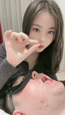 套路直播视频【依艺】口水鼻涕浓痰喂食 bf24521 -套路艾彩视频