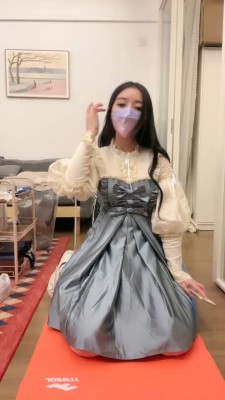 套路直播视频【奈奈生】白丝诱惑/坐脸/闻臭鞋 bf25076 -套路艾彩视频
