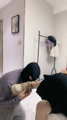 套路直播视频【惜沫】强制闻臭鞋臭肉丝 bf25061 -套路艾彩视频