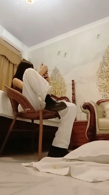 套路直播视频【思思S】东莞学生主S辱狗奴【双视角版】  JS23030501 -套路艾彩视频