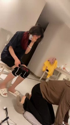 套路直播视频【橘子没熟】奴下奴-教女奴玩哭母畜/舔脚/sp耳光狠抽 bf25568 -套路艾彩视频