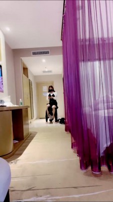 套路直播视频【语阳】圈养奴下班伺候 bf25554 -套路艾彩视频