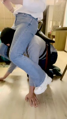 套路直播视频【语阳S】专业骑马骑脖子转胯 bf25439 -套路艾彩视频