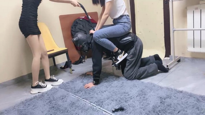 套路直播视频【安琪】姐妹花驯骑马奴专场/耳光转胯 bf25789 -套路艾彩视频