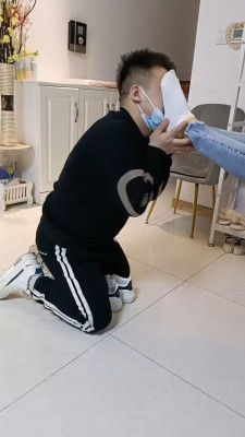 套路直播视频【筱雅】舔脏小白鞋/棉袜捂脸/骑马转胯/关狗笼 bf25780 -套路艾彩视频