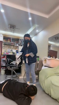 套路直播视频【素人星探】素人小姐姐做S爆踹 bf25343 -套路艾彩视频