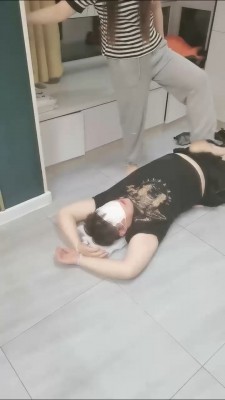 套路直播视频【小欣欣】心情不好虐打男友 bf25365