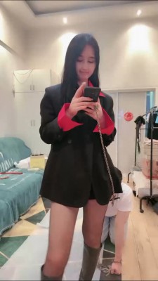 套路直播视频【思诺】连环耳光/裸足深喉/吐口水/磕头求饶【完整版】 bf26105 -套路艾彩视频