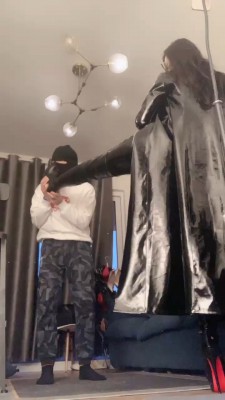 套路直播视频【靴嘉倪】超强长靴高跟虐杀/踩-碾压-踢/转胯 bf26003 -套路艾彩视频