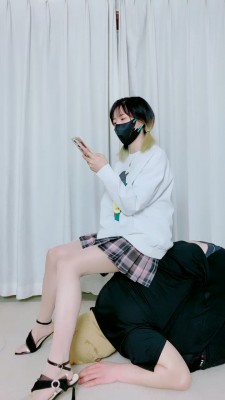 套路直播视频【美离子】JK御姐风-高跟踩踏喂食/碾压狗/辱骂极度 bf25878 -套路艾彩视频