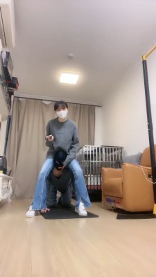 套路直播视频【暴力美学】面试圈养奴-骑马转胯-小白鞋提档-白棉袜塞嘴 bf26308 -套路艾彩视频