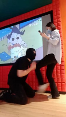 套路直播视频【Q月】运动鞋重度强制连环提档 bf26197