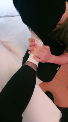 【甜音S】臭棉袜+丝袜脚捂强制闻/骑马犬化  JS230407 -套路艾彩视频