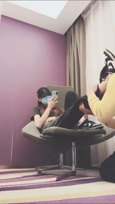 套路直播视频【美娜格格】运动鞋白棉袜惩罚家奴【下】 bf26794 -套路艾彩视频