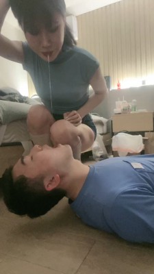 套路直播视频【墨瞳】长靴踩虐-吃拉丝口水【完整版】 bf26641 -套路艾彩视频
