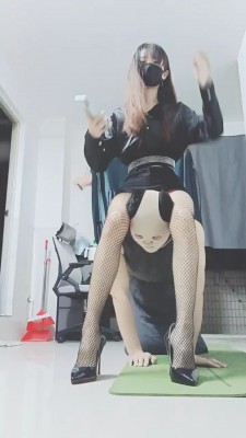 套路直播视频【美娜格格】长腿模特网袜高跟诱惑贱男 bf26543 -套路艾彩视频