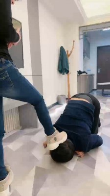【明明】腹黑小姐姐的游戏时间-原味黑棉袜 bf27070 -套路艾彩视频