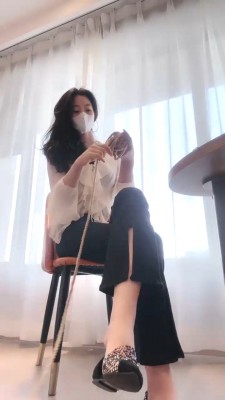 【禾末】下贴身家奴-犬化训练 bf27759 -套路艾彩视频