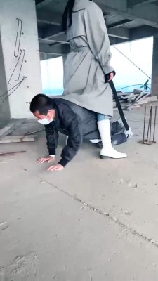 【罗宾】户外重刑虐打拾荒老人 bf27939 -套路艾彩视频