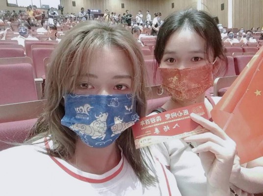 【00后蕬小乃】下班后的原味灰丝调教女奴 YC-210821-4 -套路艾彩视频