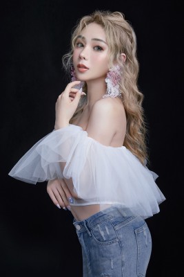 〔Magic︱Mirror 魔镜少女〕—“梦想成真”-星奈首秀作 -套路艾彩视频