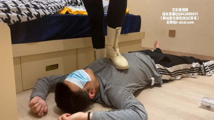【喵聘】白靴下的践踏 -套路艾彩视频