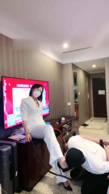 【冷颜】女上司惩罚下属-反绑强制虐/耳光/掐乳/舔脏鞋/闻船袜 bf29174 -套路艾彩视频