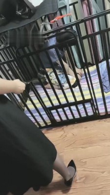 【慕田S】犬化母畜全过程【完整版】 -套路艾彩视频