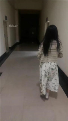 【狗哥】大学图书馆开发素人学生 -套路艾彩视频