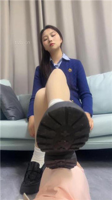 【狗哥】175素人S-皮鞋白袜调绿帽奴【上】 -套路艾彩视频