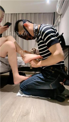 【盛捷女王】内裤套头-裸足狂舔伺候【下】 -套路艾彩视频