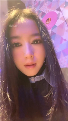 【毛绒月亮】妩媚长靴S-耳光踢踹口水 -套路艾彩视频