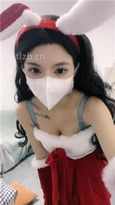 【智恩】圣诞女神S-踩踏/舔闻黑丝/内裤套头/吃卫生巾