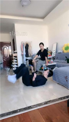 【嘉文】监督下贱家奴干活 -套路艾彩视频