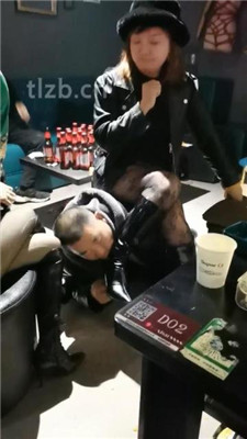 【乐姐】KTV圈内聚会-昔日老板已成狗