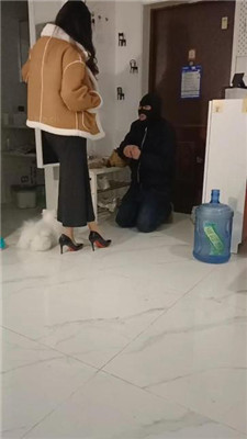 【Esse殿下】贱奴放鸽子的下场 -套路艾彩视频