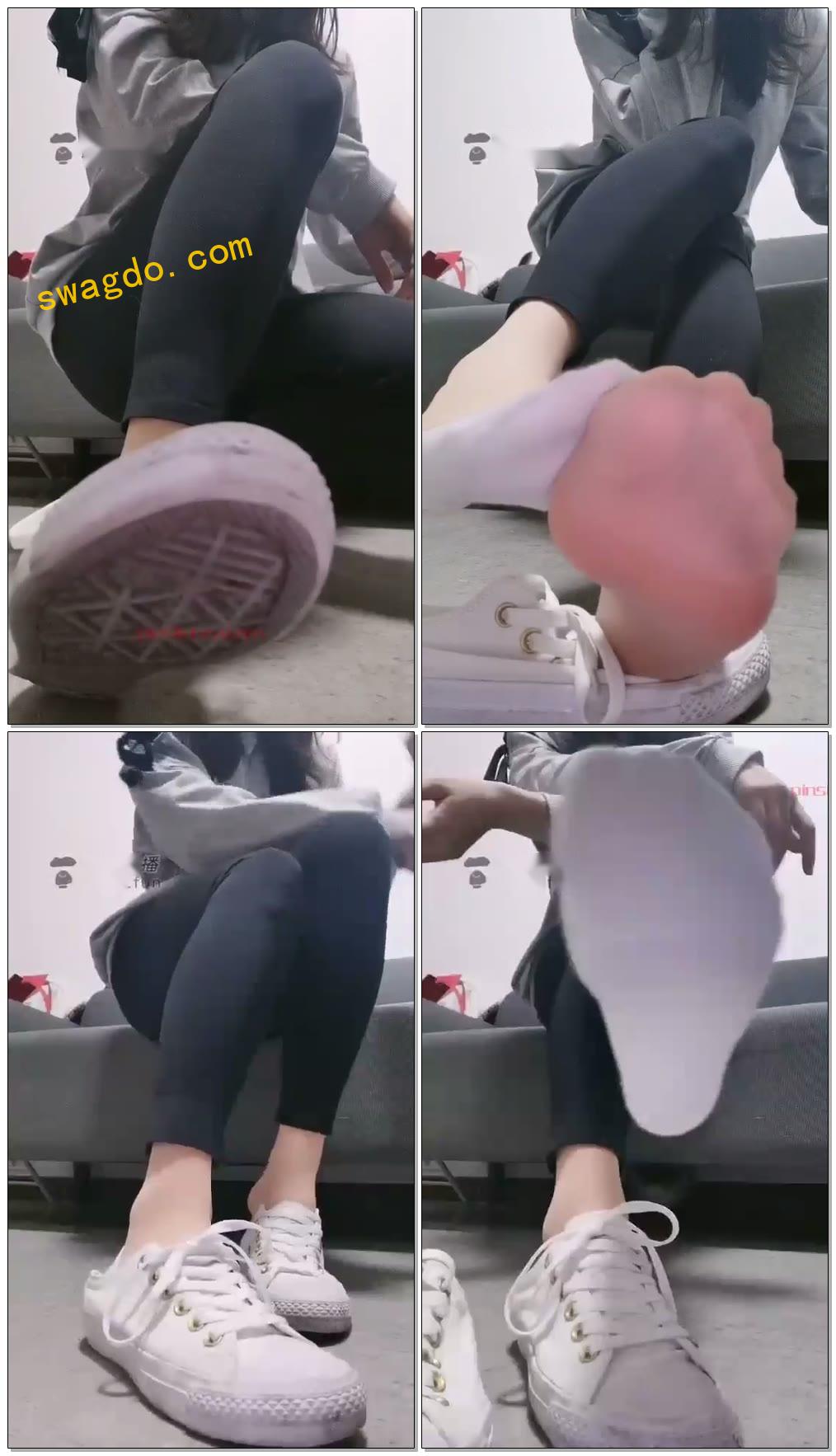 【强抚S】第一视角剧情-女厕羞辱(上)【24分钟】